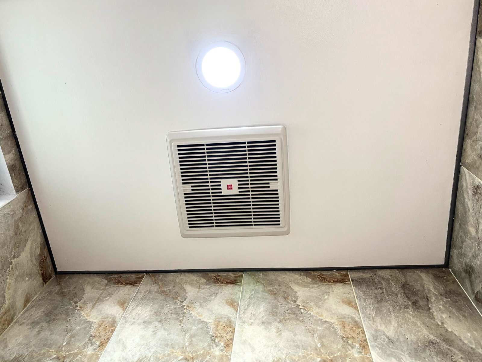 31b33b1f-7928-4f4b-af94-64613c327e2e