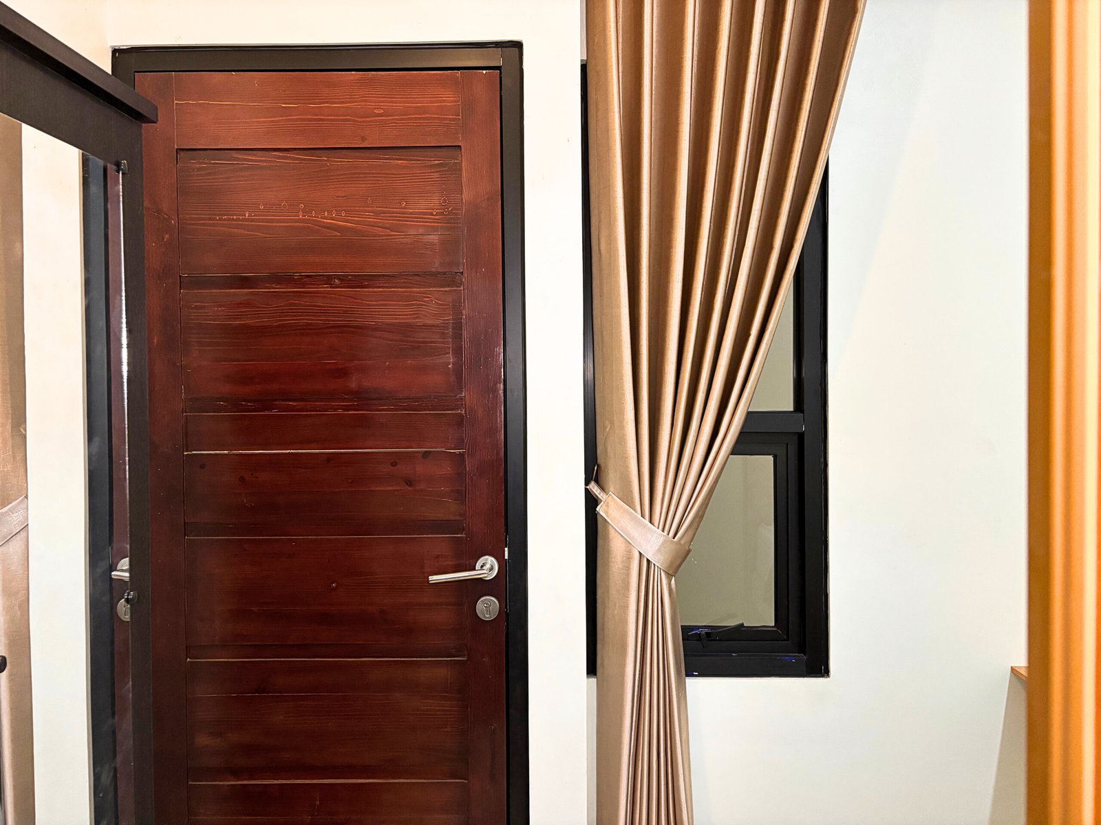 77d0ed7a-eb5e-4c05-9f5b-cb0ada10353a