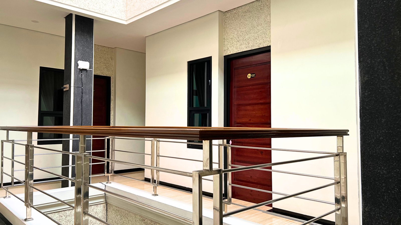 eac10a27-56aa-433c-a80e-ea0f0c596daf