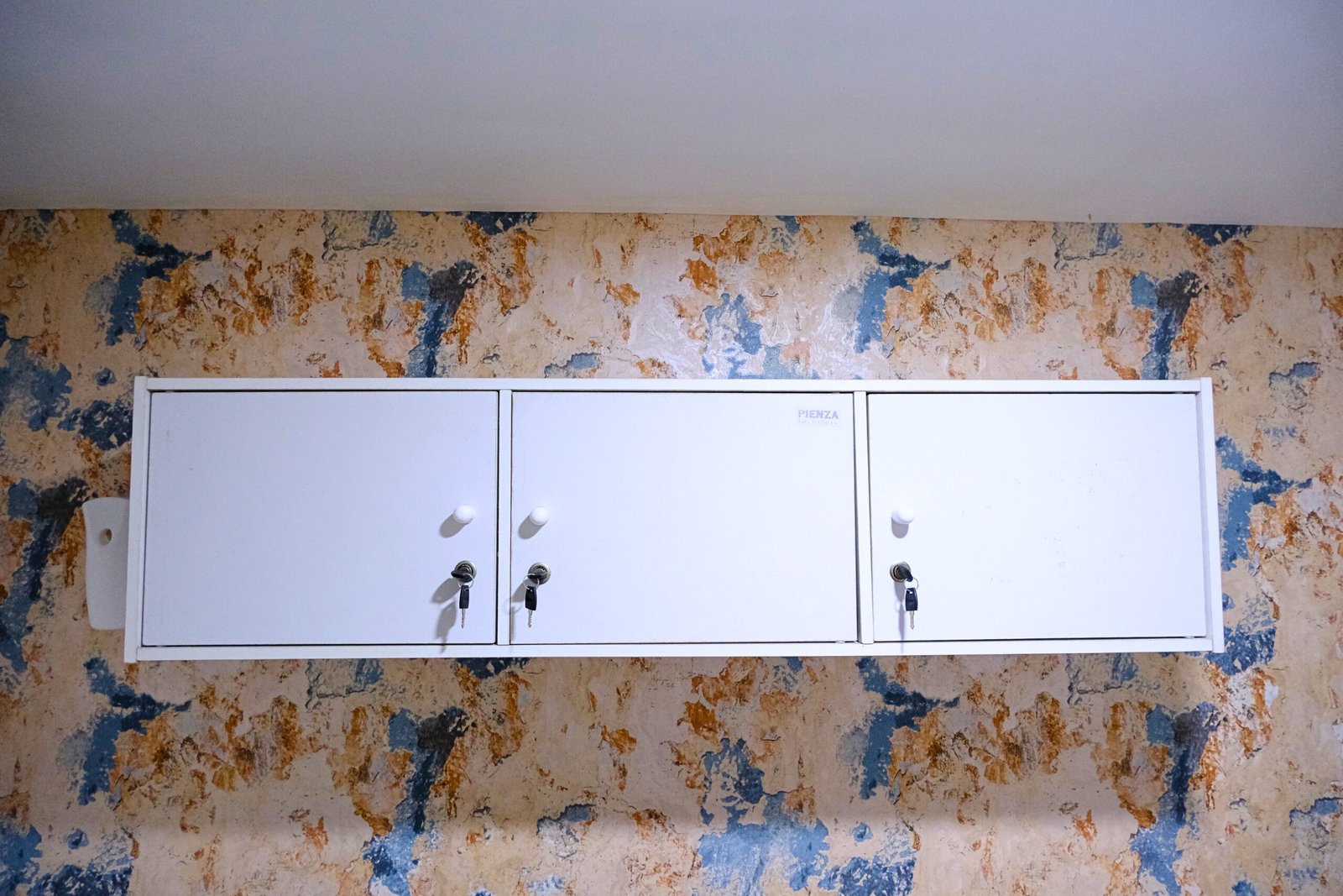 ac78aee3-d4f8-4370-b470-330661e35141 (1)